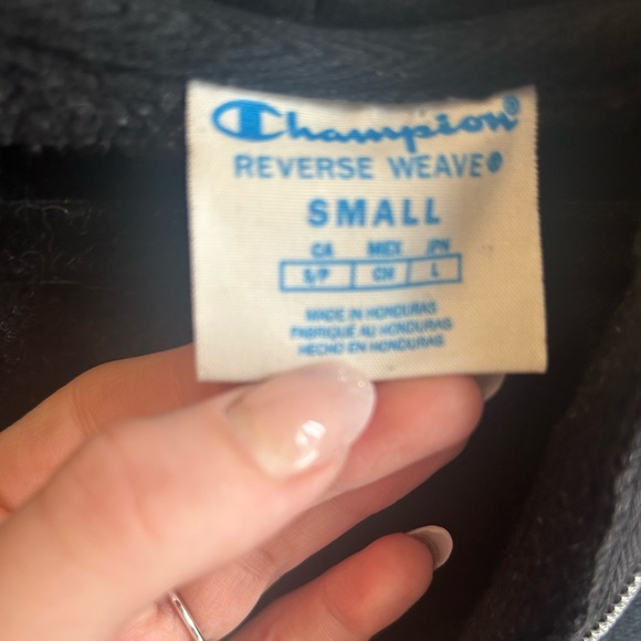 Champion black zip up sweater - Picture 3 of 3